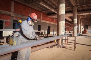 O desempenho de Mato Grosso se destaca em relação ao país; construção civil é um dos setores que mais empregam  - Foto por: Michel Alvim/Secom-MT