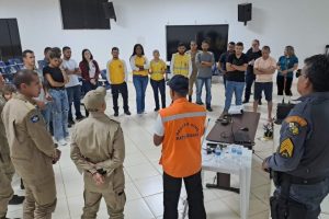 Curso de radiocomunicação realizado em Nova Mutum  - Foto por: Defesa Civil-MT