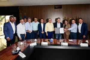 Assinatura do convênio para Regularização Fundiária foi realizado no Palácio Paiaguás                             Crédito - Mayke Toscano