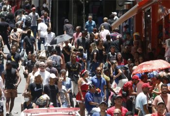 Pesquisa: 49% dos brasileiros acreditam que país vai melhorar