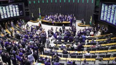 Senado aprova texto-base da reforma tributária