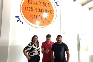 Dona Vera, Maurilio e Jardel; disseram estar encantados com a estrutura da nova escola - Foto por: Christiano Antonucci - Secom - MT