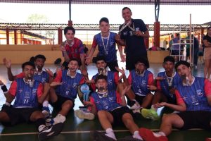 Seleção de voleibol de Jaciara foi campeã nos Jogos Estudantis  - Foto por: Divulgação