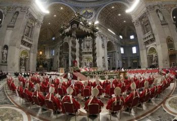 G1: Conclave, como a Igreja Católica escolhe um novo papa