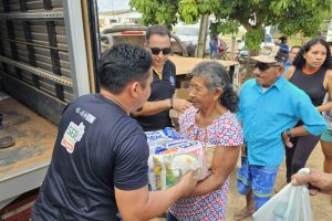 Setasc entregou 200 cestas nas aldeias Cabeceira do Azul e Pakuera, em Paranatinga  - Foto por: Layse Ávila